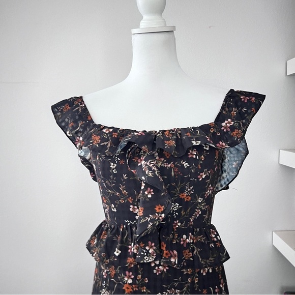 Tularosa REVOLVE Lily Floral gingham MIDI Ruffle Tiered Off Shoulder Dress XS - Picture 3 of 13